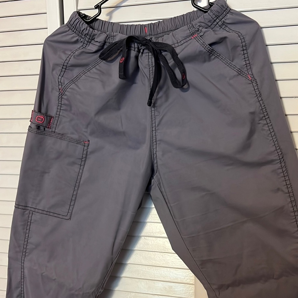Scrub pants